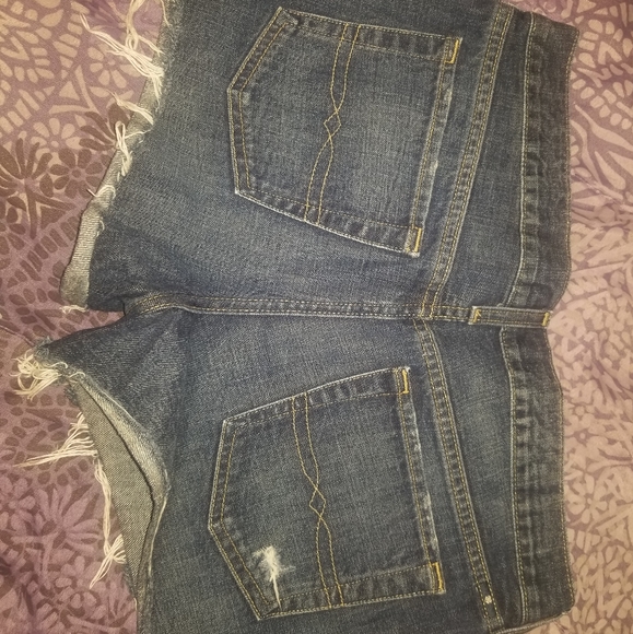 Lucky brand Jean shorts - Picture 4 of 7